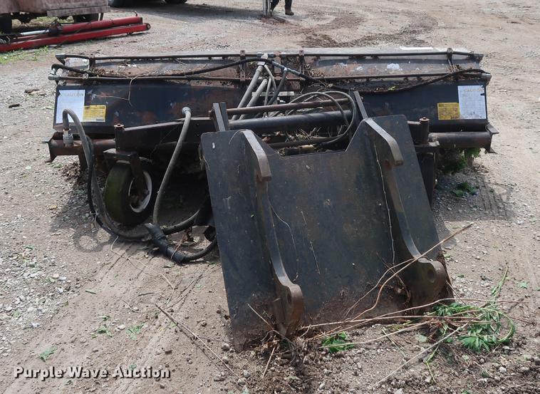 image for item DF3709 JRB broom