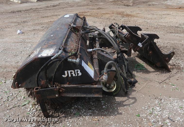 image for item DF3709 JRB broom