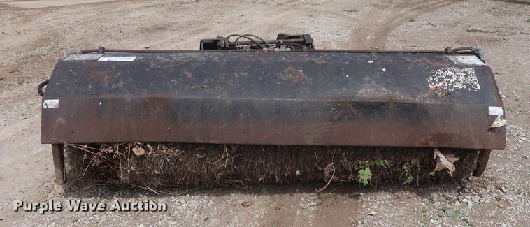 image for item DF3709 JRB broom