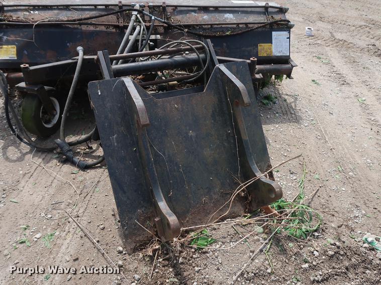 image for item DF3709 JRB broom