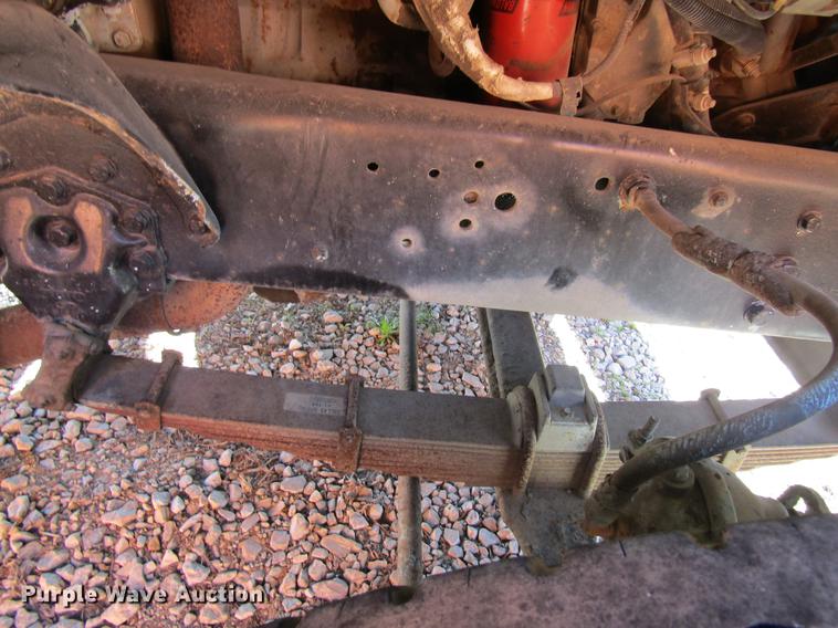 image for item DF3776 1996 Ford LN8000 vacuum truck