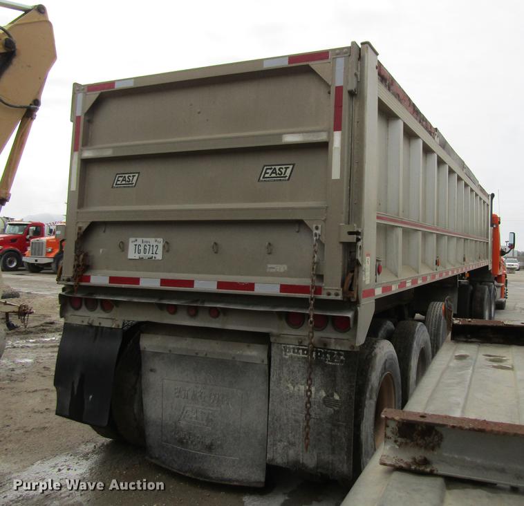 image for item DF3782 1998 East Randolph Eastern end dump trailer