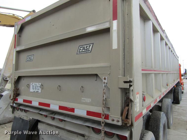 image for item DF3782 1998 East Randolph Eastern end dump trailer