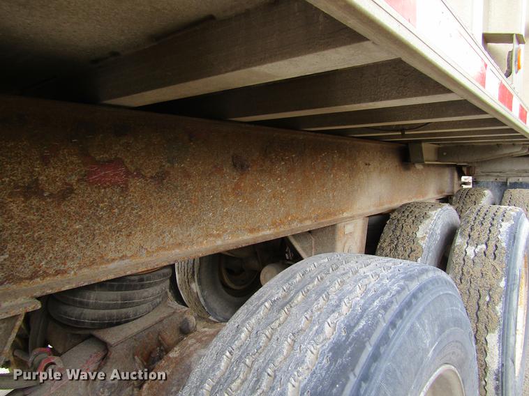 image for item DF3782 1998 East Randolph Eastern end dump trailer