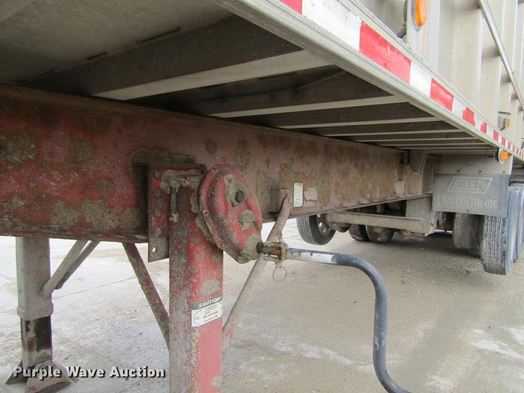 image for item DF3782 1998 East Randolph Eastern end dump trailer