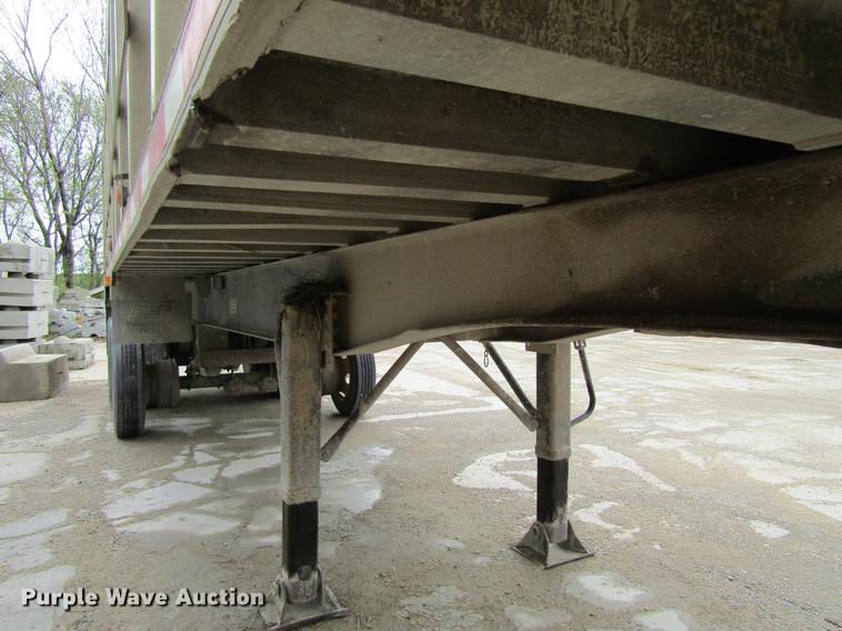 image for item DF3783 1999 East Randolph Eastern end dump trailer