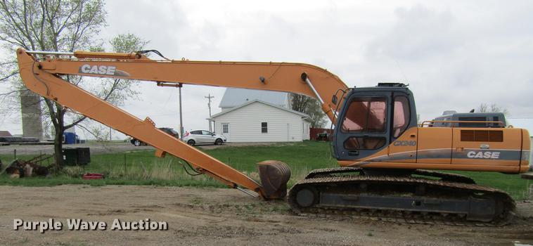 image for item DF3784 2001 Case CX240 long reach excavator