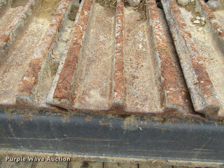 image for item DF3784 2001 Case CX240 long reach excavator