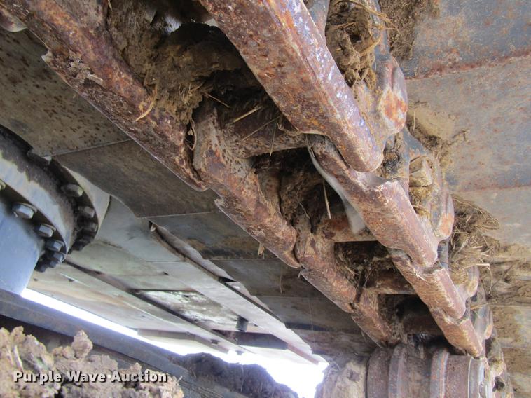 image for item DF3784 2001 Case CX240 long reach excavator