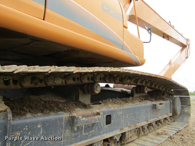 image for item DF3784 2001 Case CX240 long reach excavator
