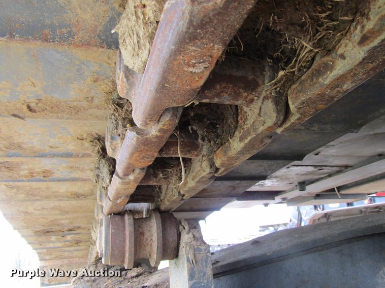 image for item DF3784 2001 Case CX240 long reach excavator