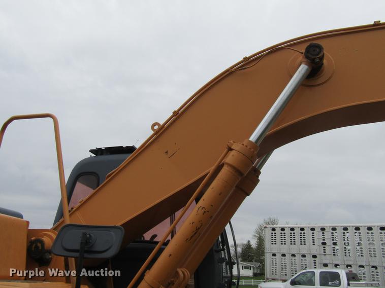 image for item DF3784 2001 Case CX240 long reach excavator