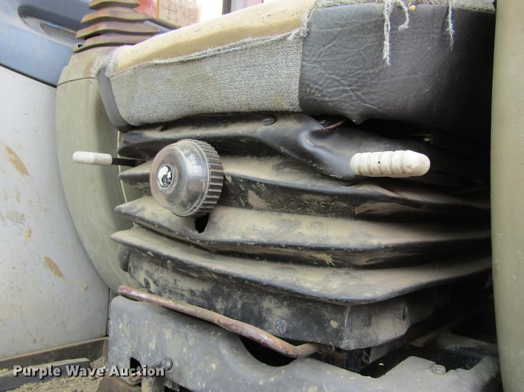 image for item DF3784 2001 Case CX240 long reach excavator