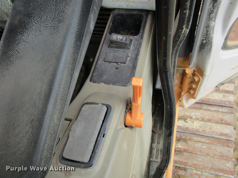 image for item DF3784 2001 Case CX240 long reach excavator