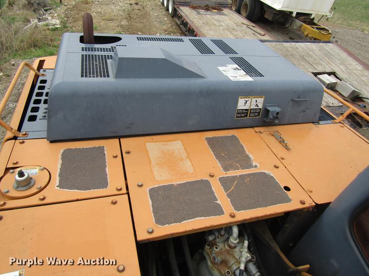 image for item DF3784 2001 Case CX240 long reach excavator