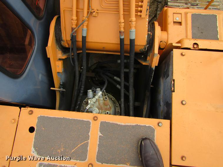 image for item DF3784 2001 Case CX240 long reach excavator