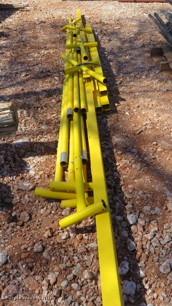 image for item DI9974 Building supplies