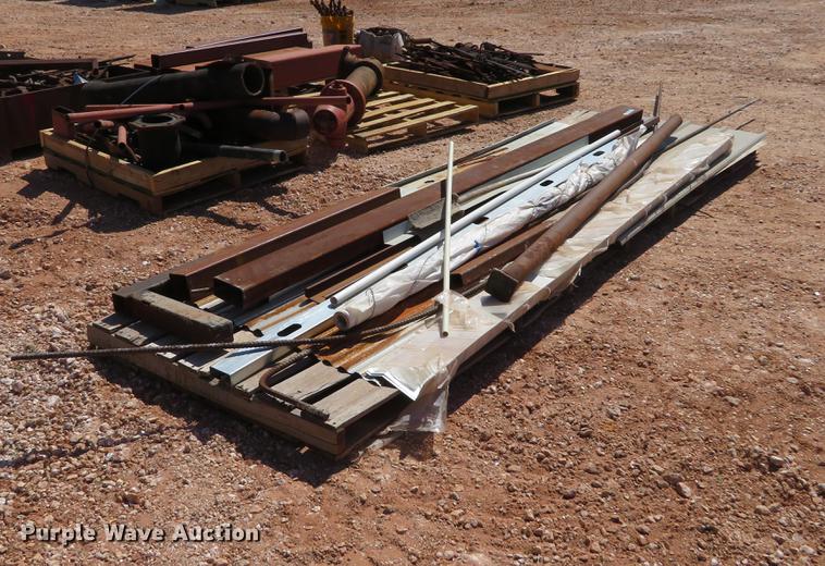 image for item DI9978 (7) pallets of metal