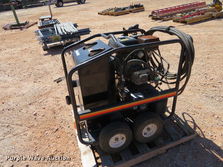 image for item DI9984 Mi-T-M pressure washer