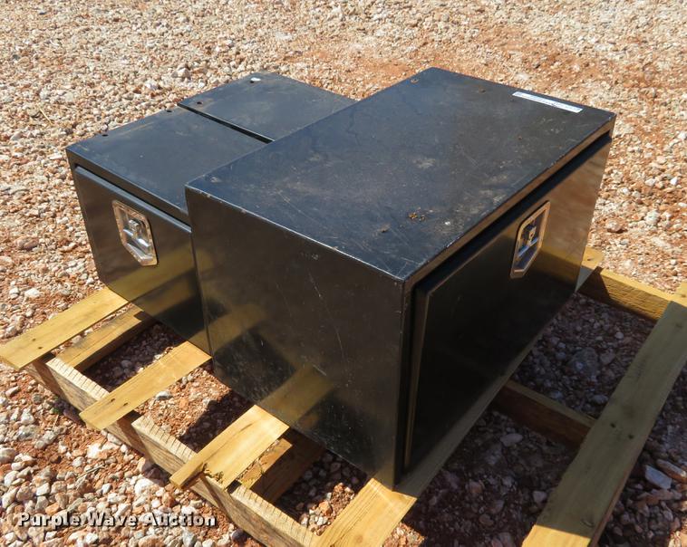 image for item DI9989 (3) steel toolboxes