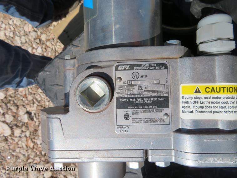 image for item DI9992 Auxiliary fuel tank with toolbox