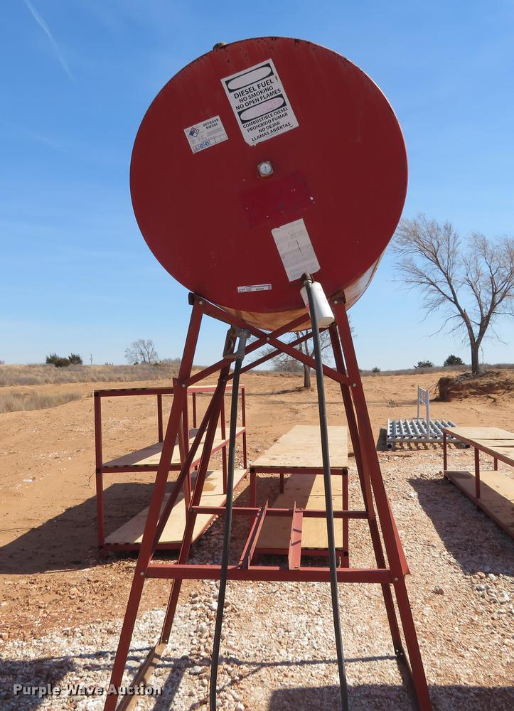 image for item DI9995 Steel fuel tank