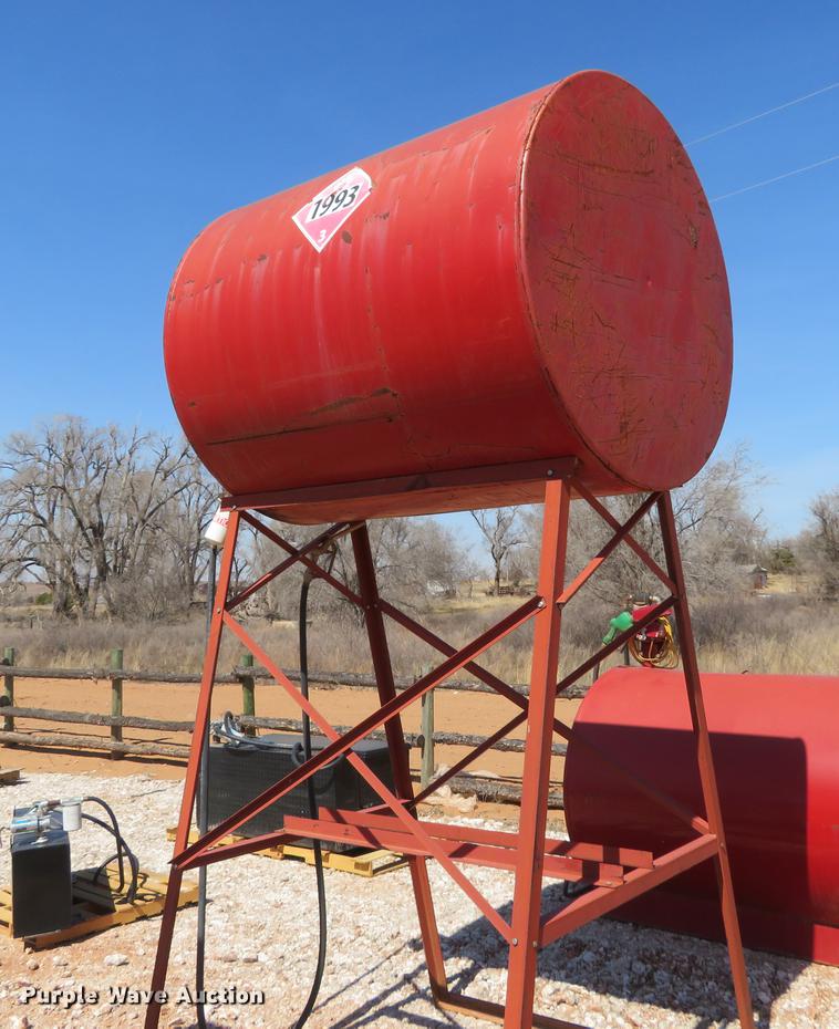 image for item DI9995 Steel fuel tank