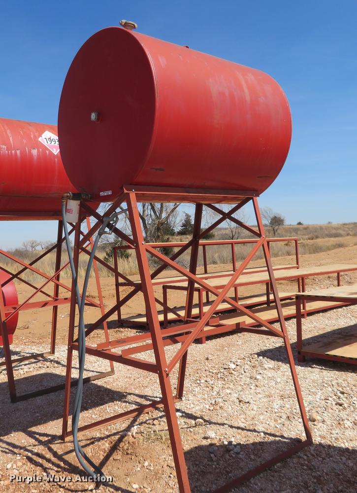 image for item DI9996 Steel fuel tank