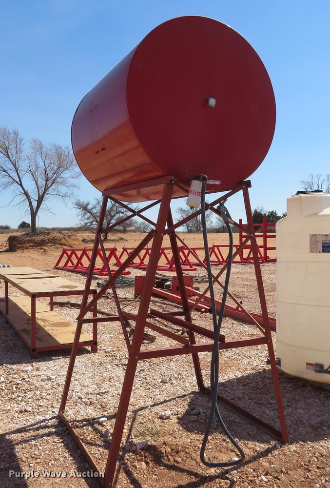 image for item DI9996 Steel fuel tank