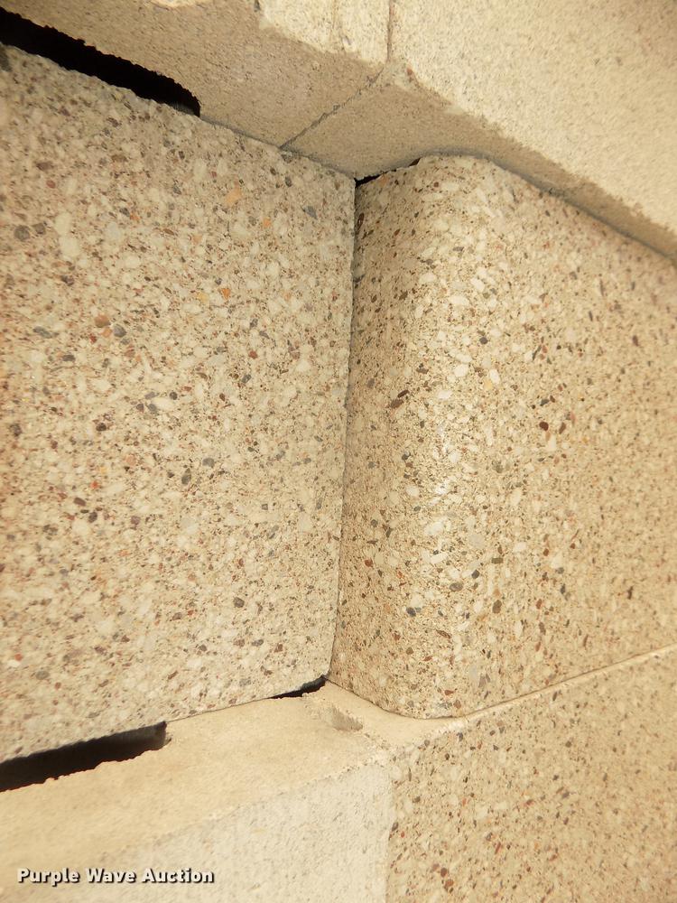 image for item DO9002 Blocks and limestome