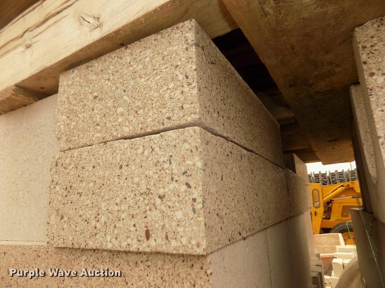 image for item DO9002 Blocks and limestome