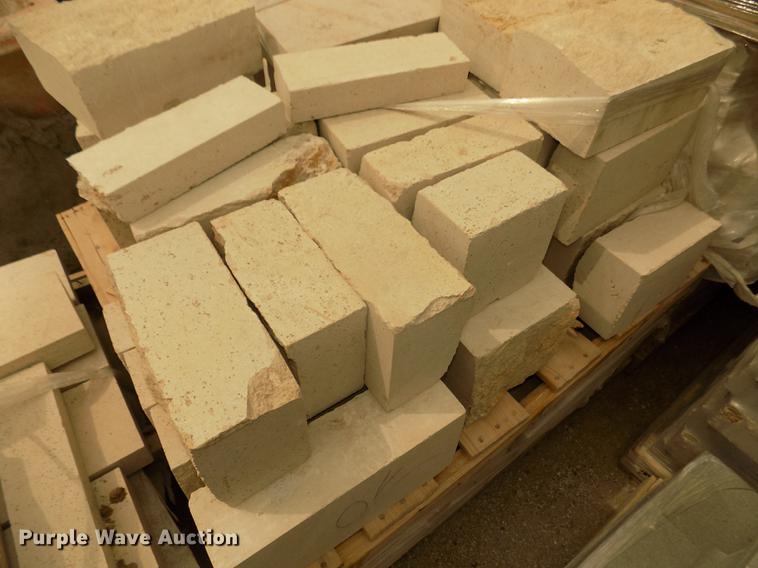 image for item DO9002 Blocks and limestome