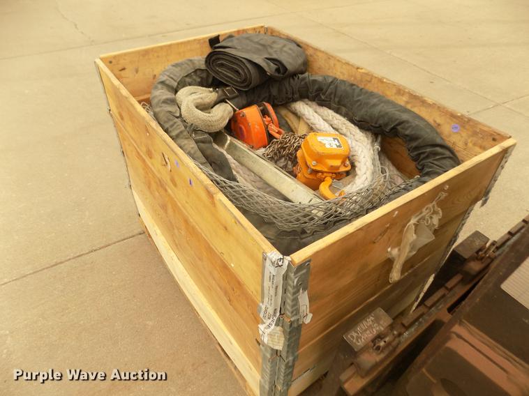 image for item DO9004 Crane and rigging supplies