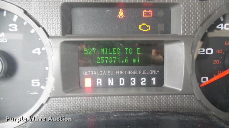 image for item DP9530 2008 Ford F350 Super Duty Crew Cab pickup truck