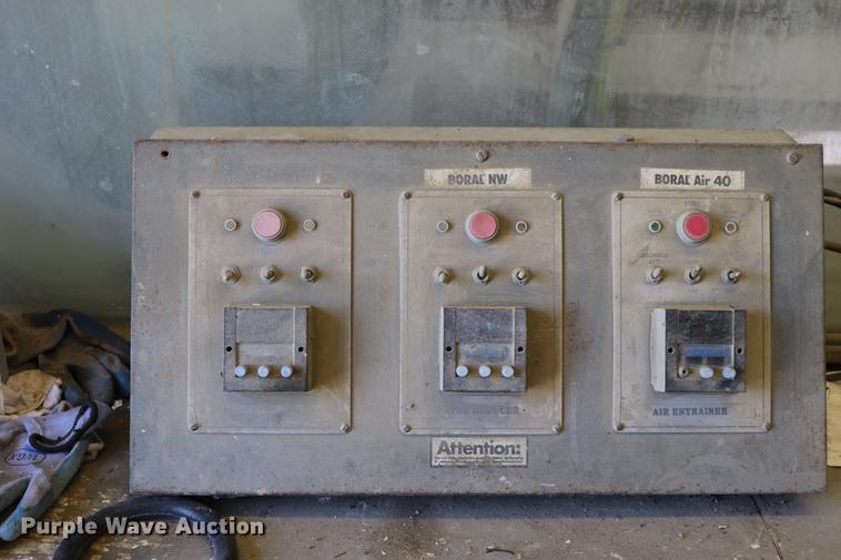 image for item DQ9313 Ross Super 100 Uniplant concrete batch plant