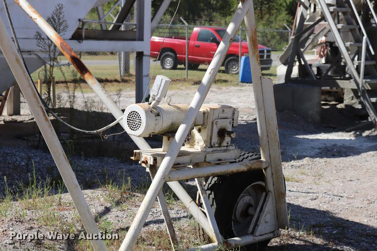 image for item DQ9313 Ross Super 100 Uniplant concrete batch plant