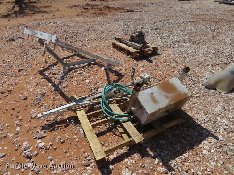 image for item DQ9313 Ross Super 100 Uniplant concrete batch plant