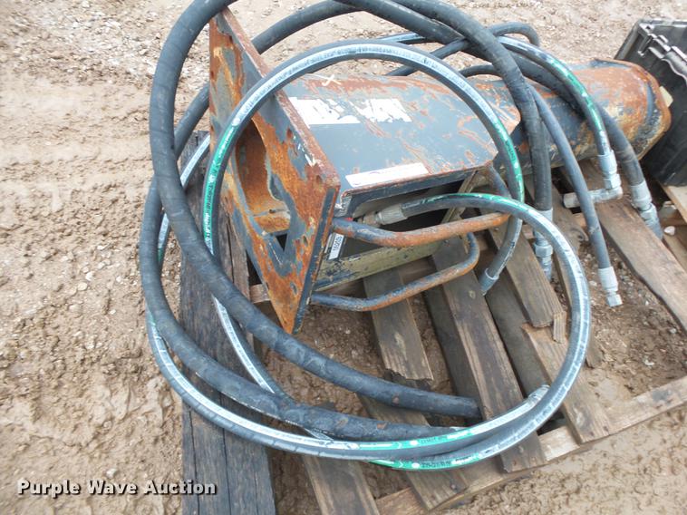 image for item DS9500 Bobcat HB2380 breaker