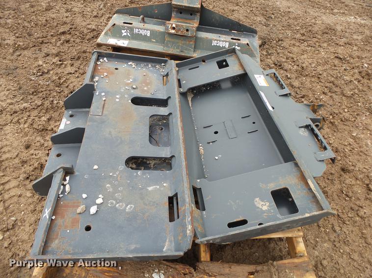 image for item DS9508 (3) Bobcat breaker frames