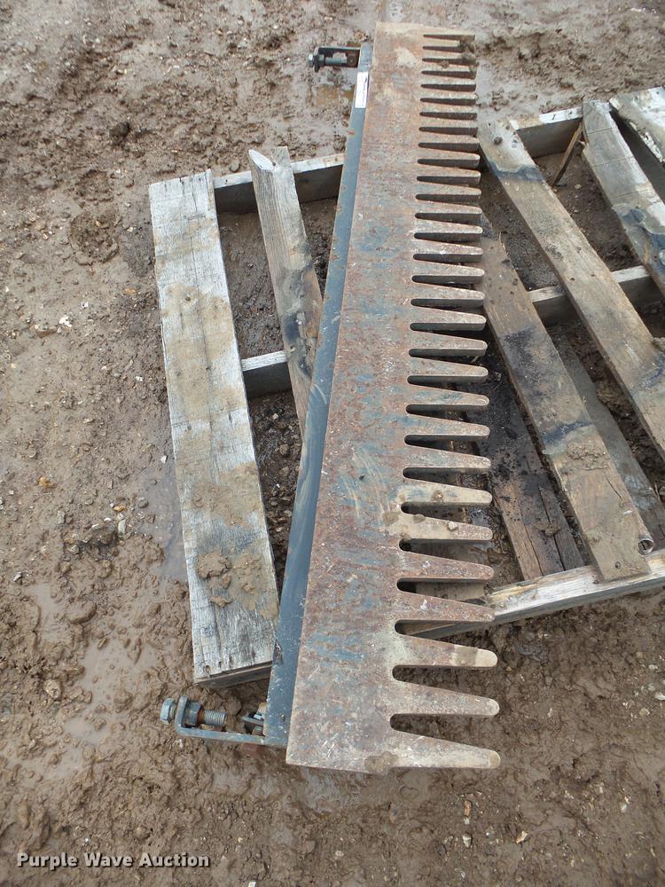 image for item DS9515 67"W toothed cutting edge
