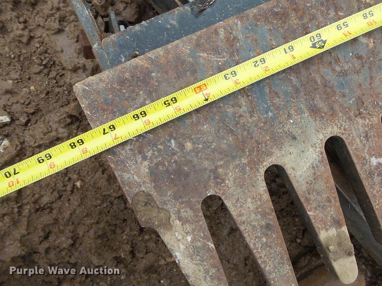 image for item DS9515 67"W toothed cutting edge