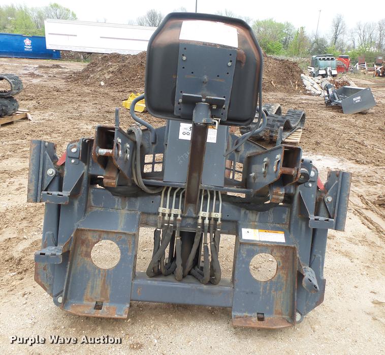 image for item DS9521 Bobcat 8709 backhoe attachment