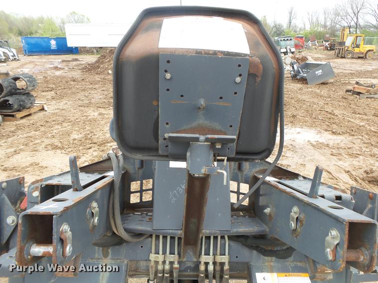 image for item DS9521 Bobcat 8709 backhoe attachment