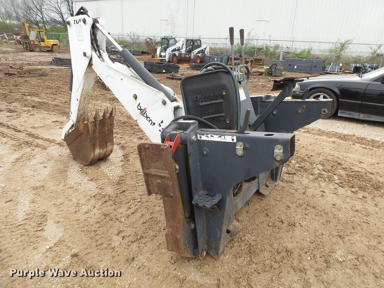 image for item DS9522 Bobcat 709FDS backhoe attachment