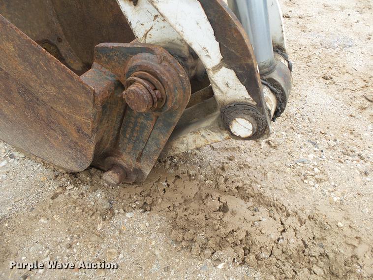 image for item DS9522 Bobcat 709FDS backhoe attachment