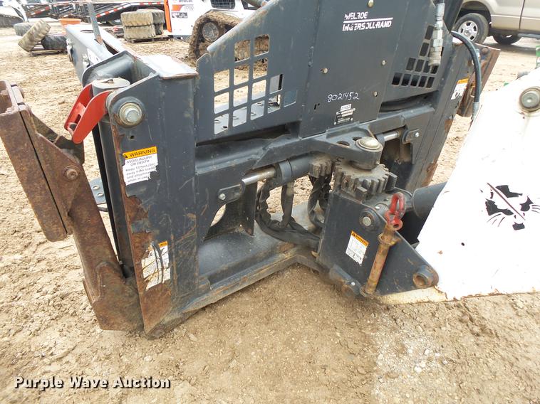 image for item DS9522 Bobcat 709FDS backhoe attachment