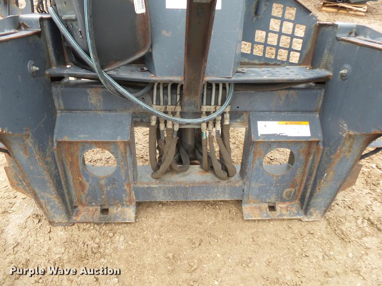 image for item DS9522 Bobcat 709FDS backhoe attachment