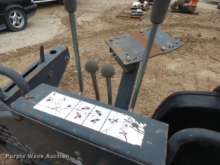 image for item DS9522 Bobcat 709FDS backhoe attachment