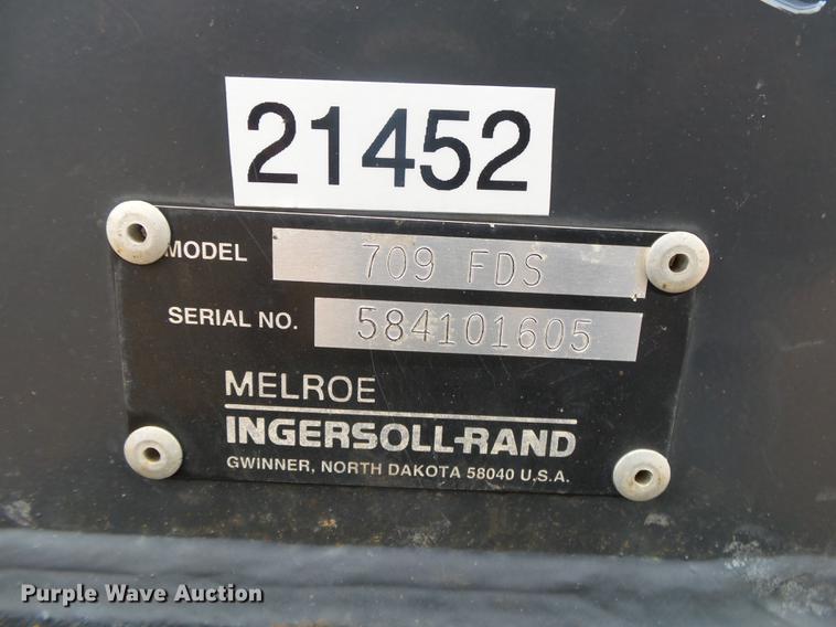 image for item DS9522 Bobcat 709FDS backhoe attachment