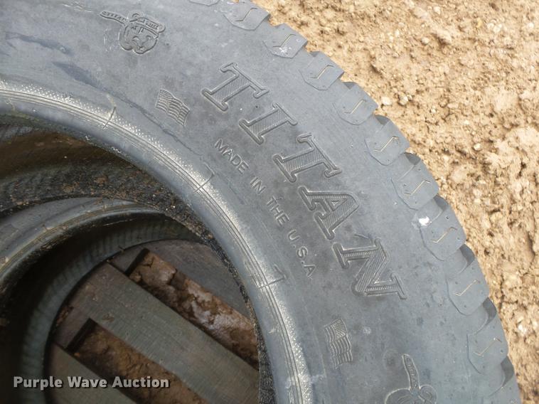 image for item DS9524 (4) Titan 27 x 10.50-15 turf tires